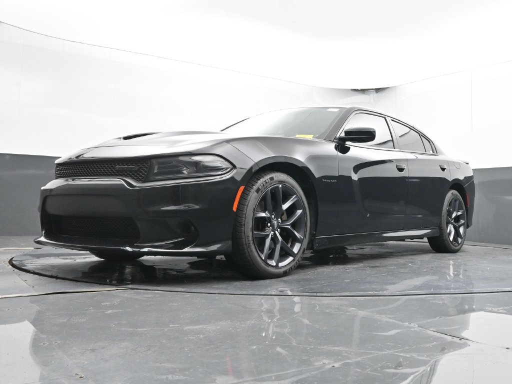 Used 2022 Dodge Charger R/T w/ Plus Group RWD image 27