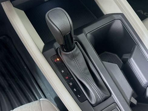Used 2025 Honda Accord SE image 24