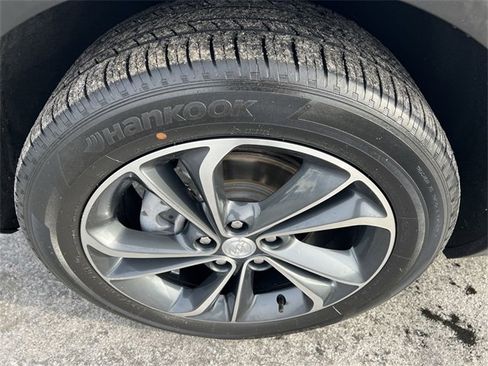 Certified 2022 Buick Encore GX Select image 17