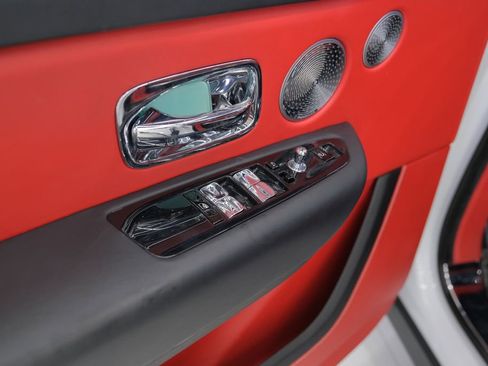 Used 2021 Rolls-Royce Cullinan image 59