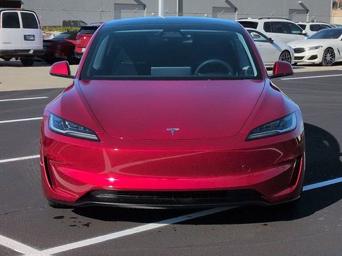 Used 2024 Tesla Model 3 Performance image 3