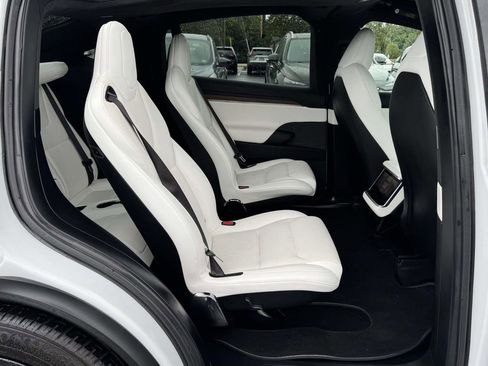 Used 2022 Tesla Model X AWD/4WD image 13