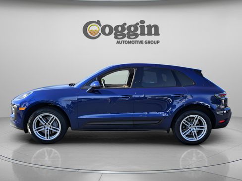 Used 2022 Porsche Macan image 2