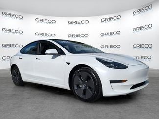 Used 2023 Tesla Model 3 Standard Range RWD video 1
