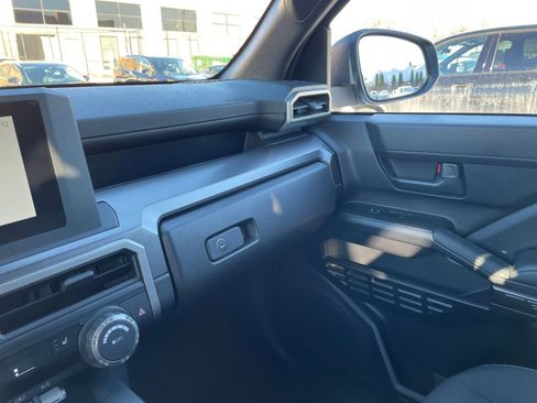 Used 2025 Toyota 4Runner TRD Off-Road image 35