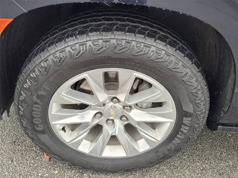 Used 2023 Chevrolet Tahoe Premier image 17