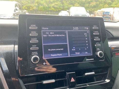 Used 2023 Toyota Camry LE image 26