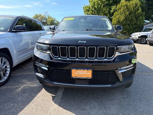 Used 2023 Jeep Grand Cherokee 4WD 4xe image 2