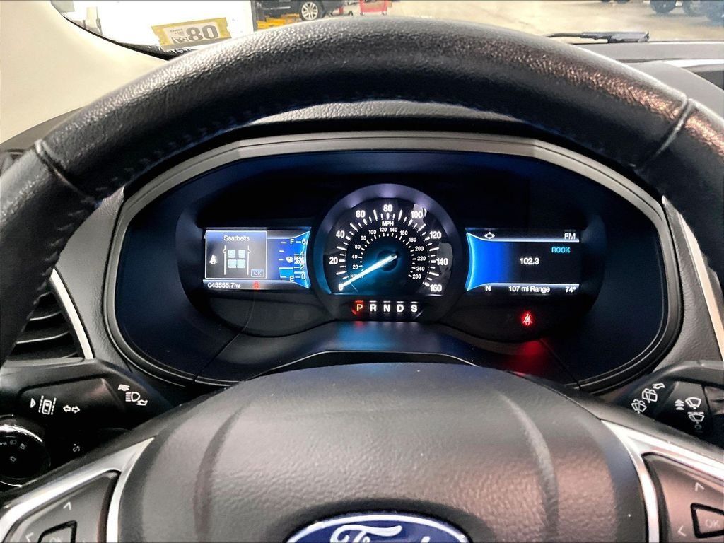 Used 2024 Ford Edge SEL AWD/4WD image 25