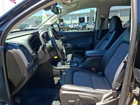 Used 2020 Chevrolet Colorado Z71 AWD/4WD image 10