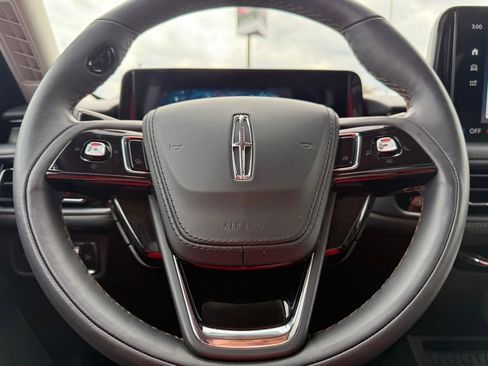 Used 2025 Lincoln Aviator AWD w/ Equipment Group 101A image 37