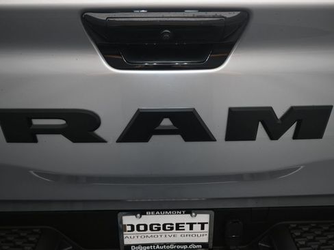 New 2026 RAM 1500 Laramie AWD/4WD image 29