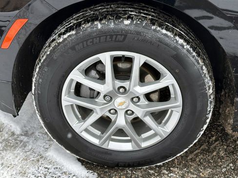 Certified 2024 Chevrolet Equinox LT w/ LPO, Floor Liner Package image 8