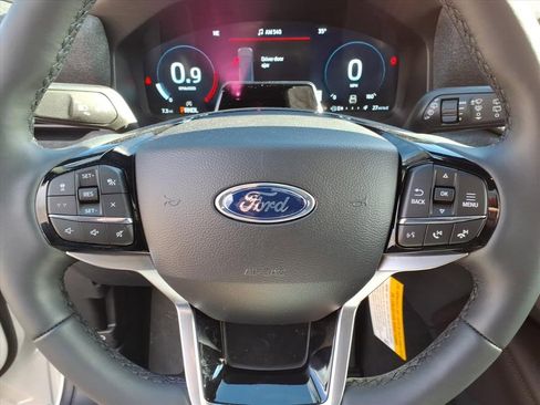 New 2026 Ford Explorer Platinum w/ LUX Leather Package image 25