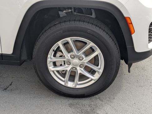 New 2026 Jeep Grand Cherokee 2WD image 19