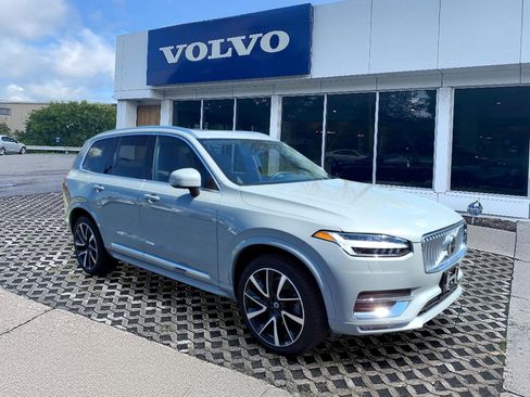 Certified 2024 Volvo XC90 B5 Plus w/ Protection Package AWD/4WD image 1