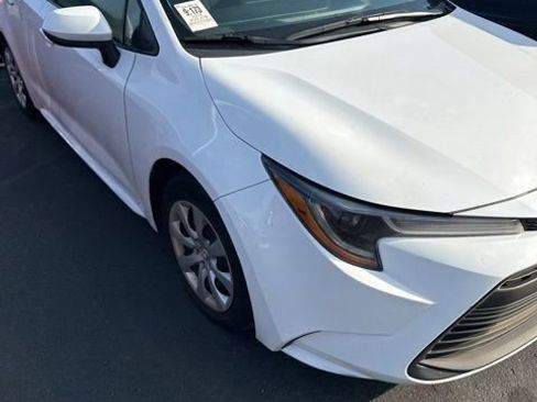 Used 2024 Toyota Corolla LE image 5