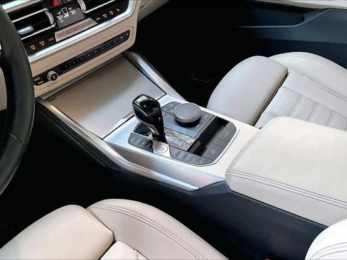 Used 2023 BMW 430i Convertible w/ M Sport Package image 15