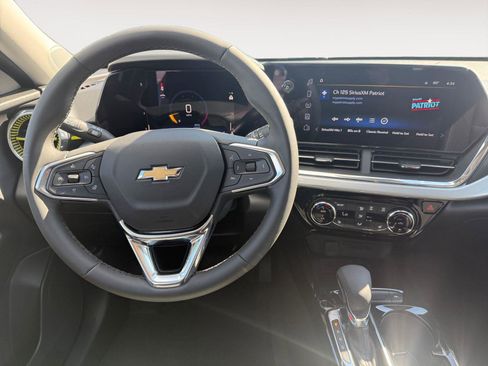 New 2026 Chevrolet Trax LT w/ Driver Confidence Package image 13