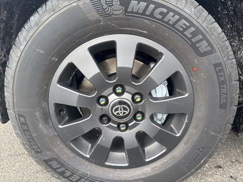 New 2026 Toyota Land Cruiser image 12