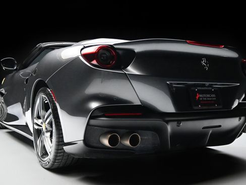 Used 2022 Ferrari Portofino M RWD image 27
