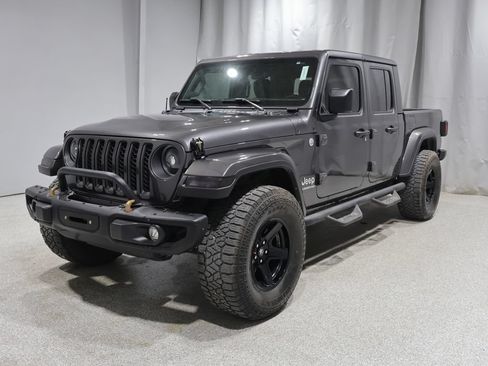 Used 2021 Jeep Gladiator Overland w/ Popular Equipment Package AWD/4WD image 6