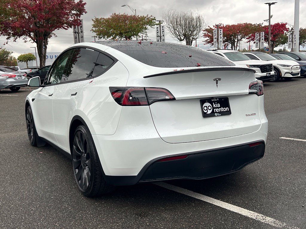 Used 2023 Tesla Model Y Performance AWD/4WD image 7