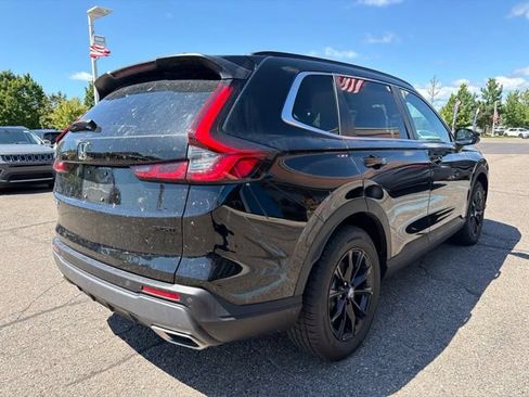 Used 2025 Honda CR-V Sport-L image 3