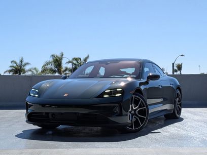 New 2025 Porsche Taycan