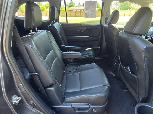 Used 2017 Honda Pilot Elite image 23