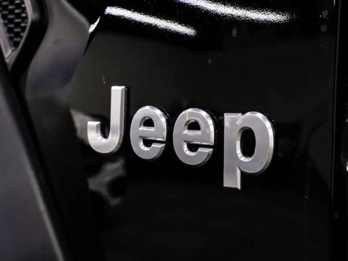 Used 2021 Jeep Wrangler Sport AWD/4WD image 48