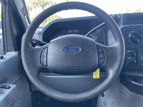 Used 2012 Ford E-350 and Econoline 350 XL w/ PWR Windows & Locks Group image 30