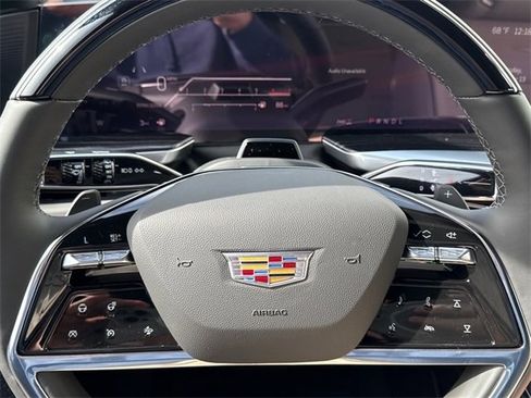 New 2026 Cadillac Escalade ESV Sport w/ LPO, ONYX Package image 13