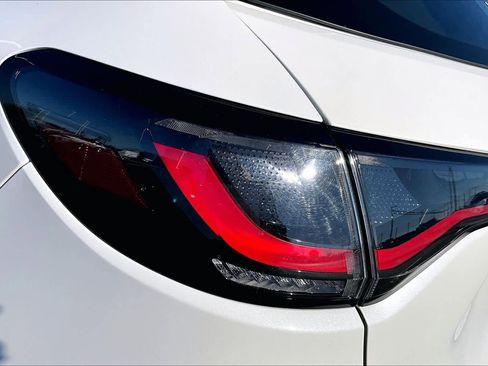 Used 2023 Honda HR-V LX image 28