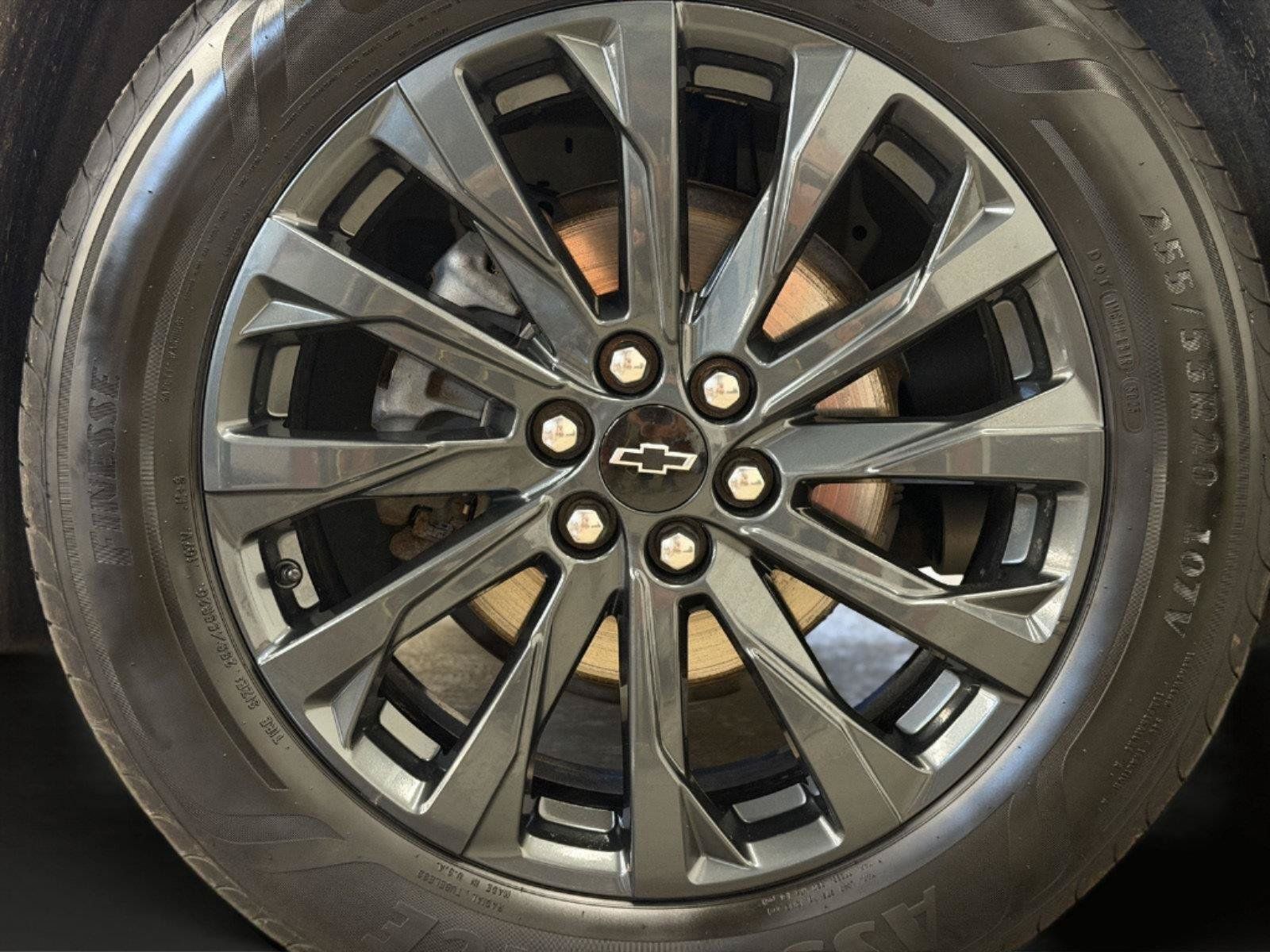 Used 2023 Chevrolet Traverse RS w/ LPO, Floor Liner Package AWD/4WD image 53