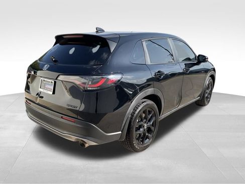 Used 2024 Honda HR-V Sport image 5