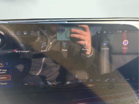 New 2026 Chevrolet Traverse RS AWD/4WD image 22