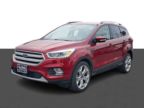 Used 2019 Ford Escape Titanium AWD/4WD image 3