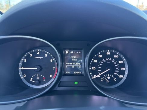 Used 2017 Hyundai Santa Fe Sport image 19