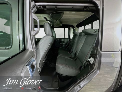 New 2026 Jeep Gladiator Rubicon image 16
