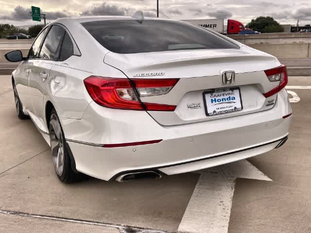 Used 2019 Honda Accord Touring image 5