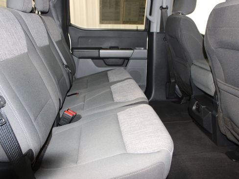 Used 2023 Ford F150 XLT AWD/4WD image 38