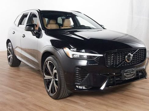 Certified 2025 Volvo XC60 B5 Ultra w/ Protection Package Premier AWD/4WD image 3