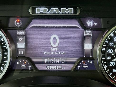 Used 2022 RAM 1500 Big Horn RWD image 15