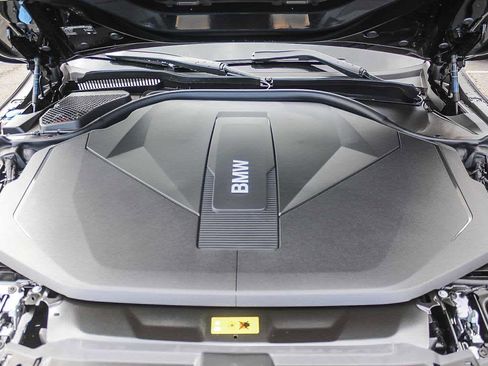 New 2026 BMW i5 eDrive40 w/ Premium Package image 34