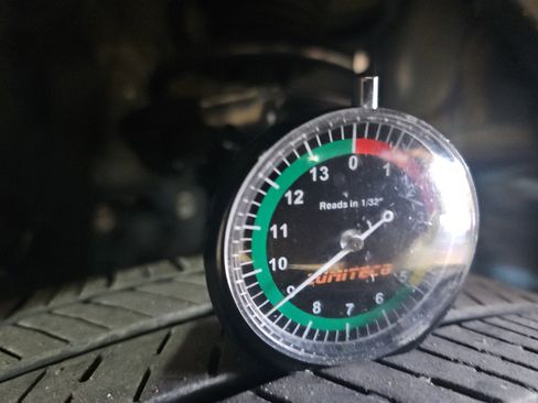 Used 2025 Nissan Kicks SV image 23