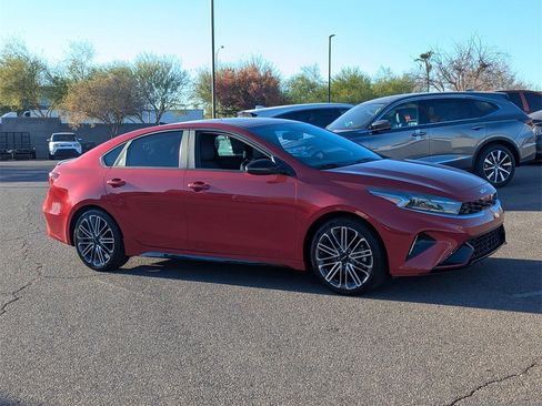 Used 2022 Kia Forte GT image 9