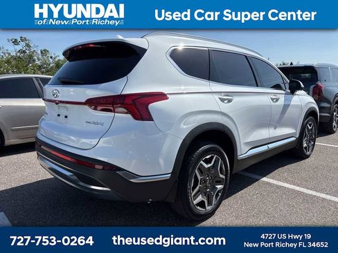 Used 2023 Hyundai Santa Fe Limited image 3