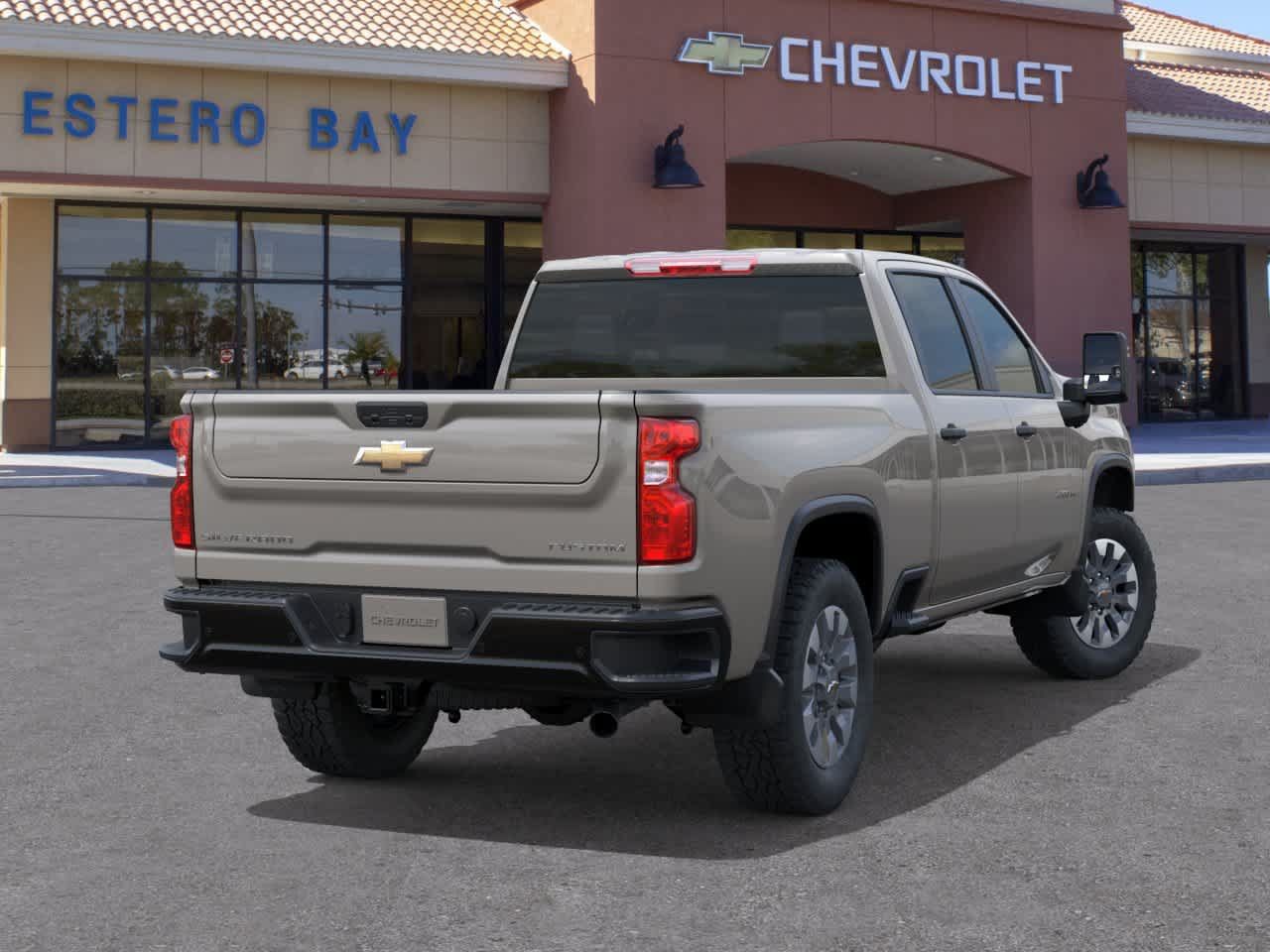 New 2026 Chevrolet Silverado 2500 Custom w/ Custom Value Package AWD/4WD image 4