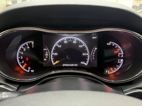 Used 2014 Jeep Grand Cherokee Laredo w/ Quick Order Package 23E AWD/4WD image 25